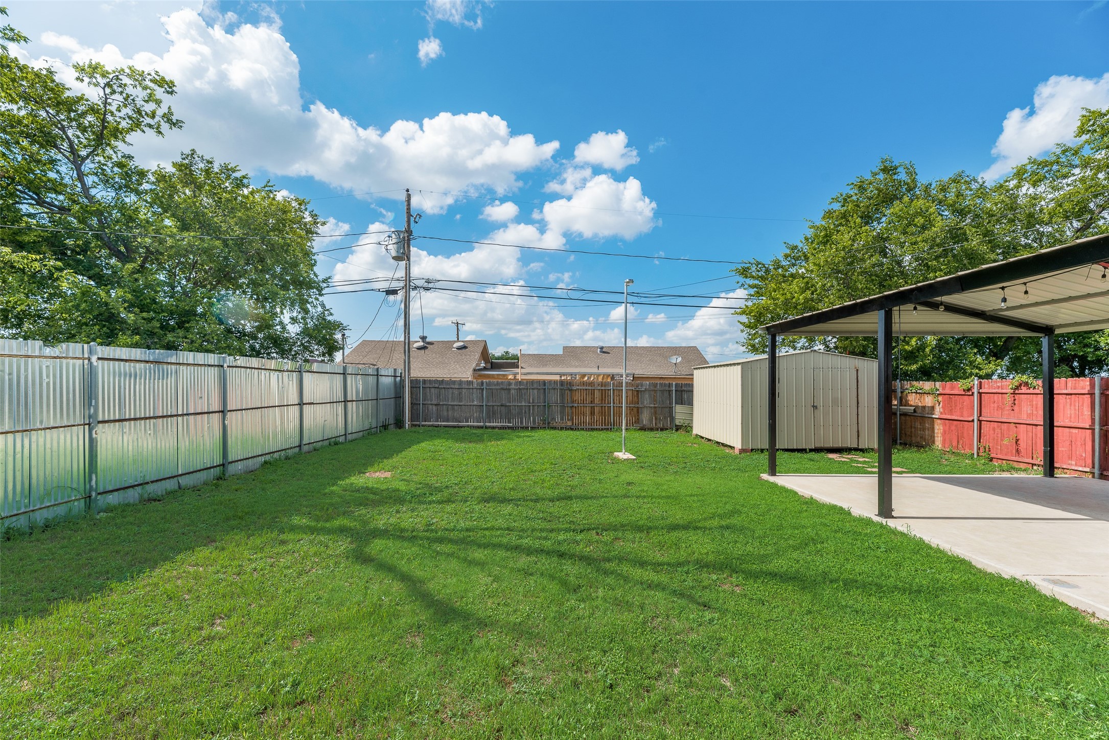 5410 Scoggins Street Sansom Park TX 76114