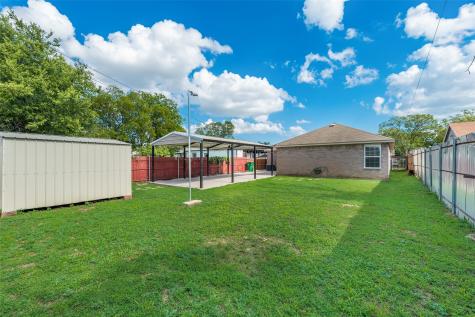 5410 Scoggins Street Sansom Park TX 76114