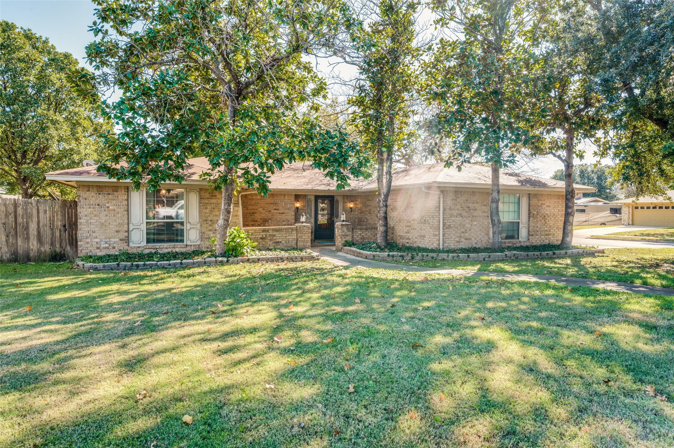 9933 Westpark Drive Benbrook TX 76126