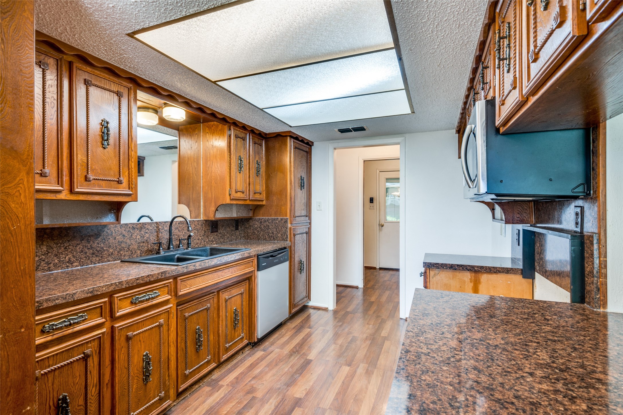 9933 Westpark Drive Benbrook TX 76126