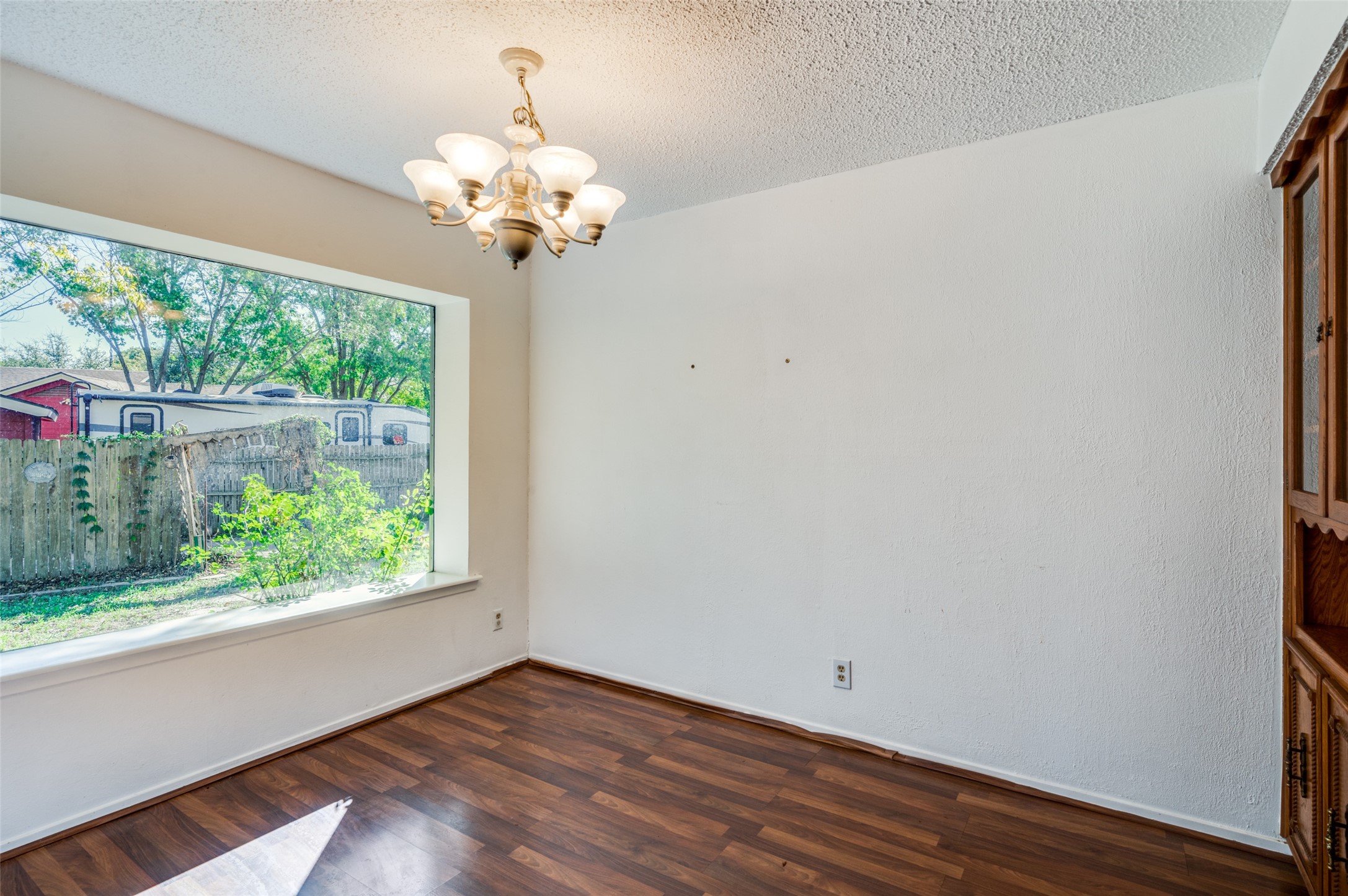 9933 Westpark Drive Benbrook TX 76126