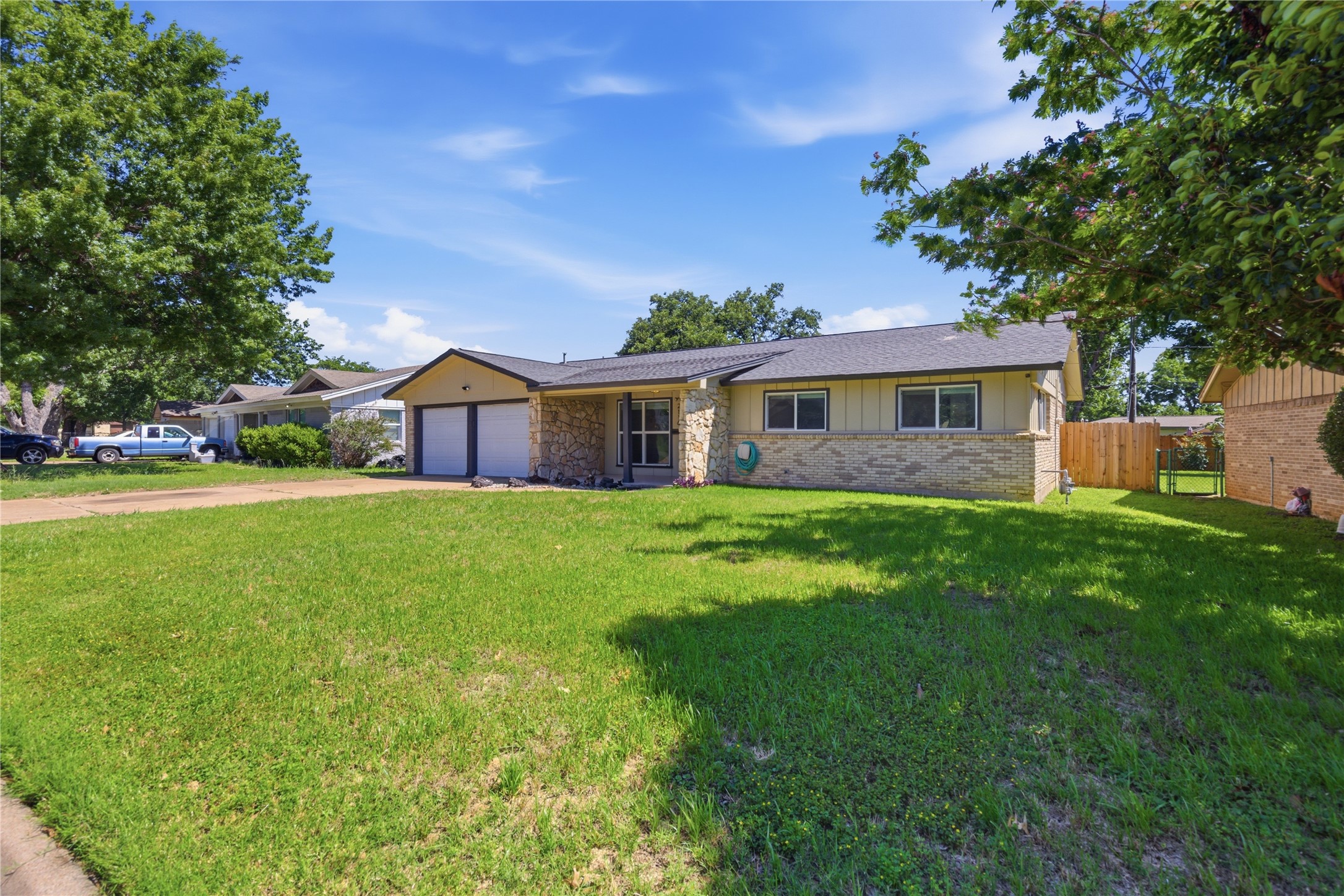 2116 Chelsea Drive Edgecliff Village TX 76134