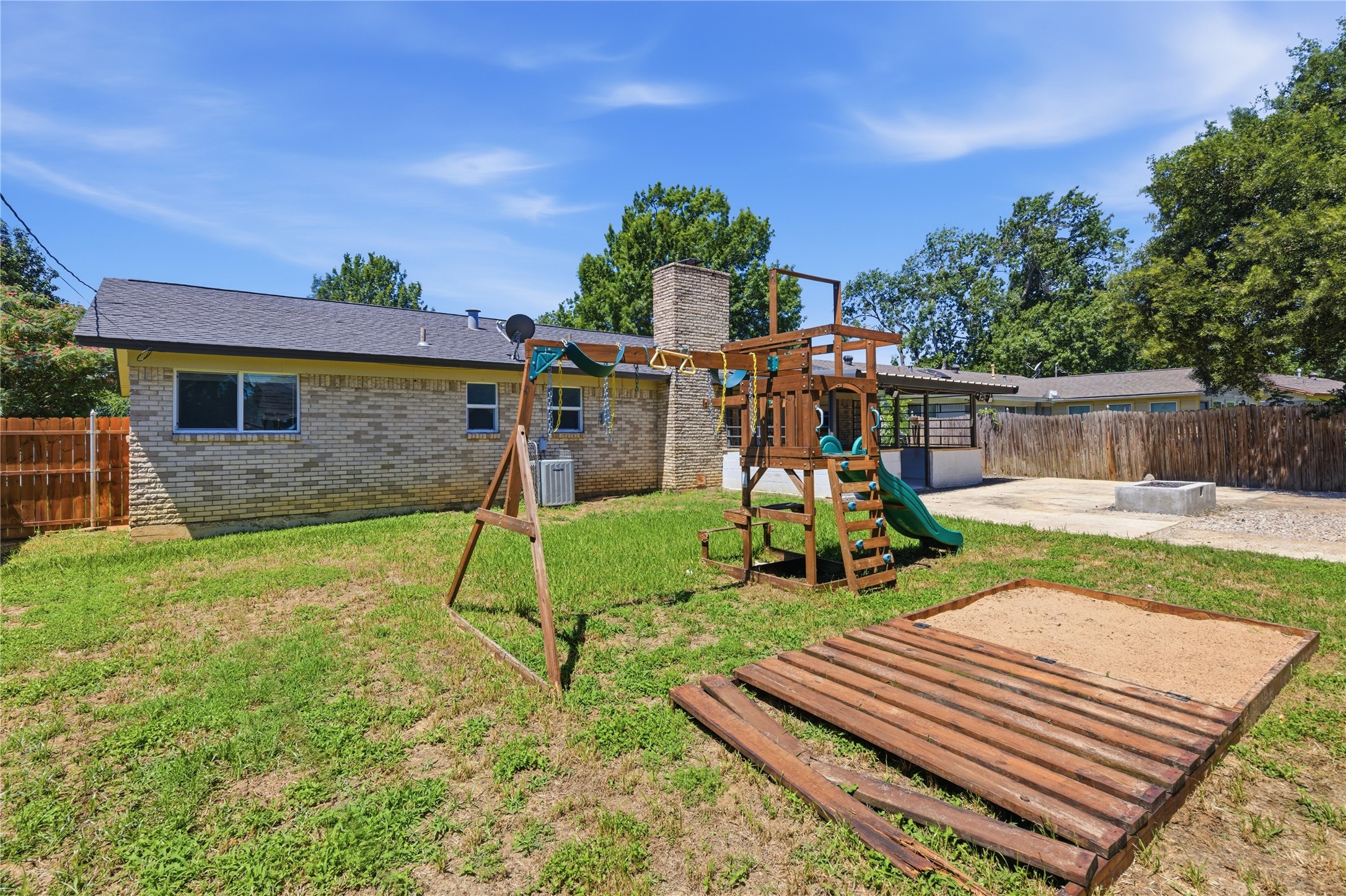 2116 Chelsea Drive Edgecliff Village TX 76134