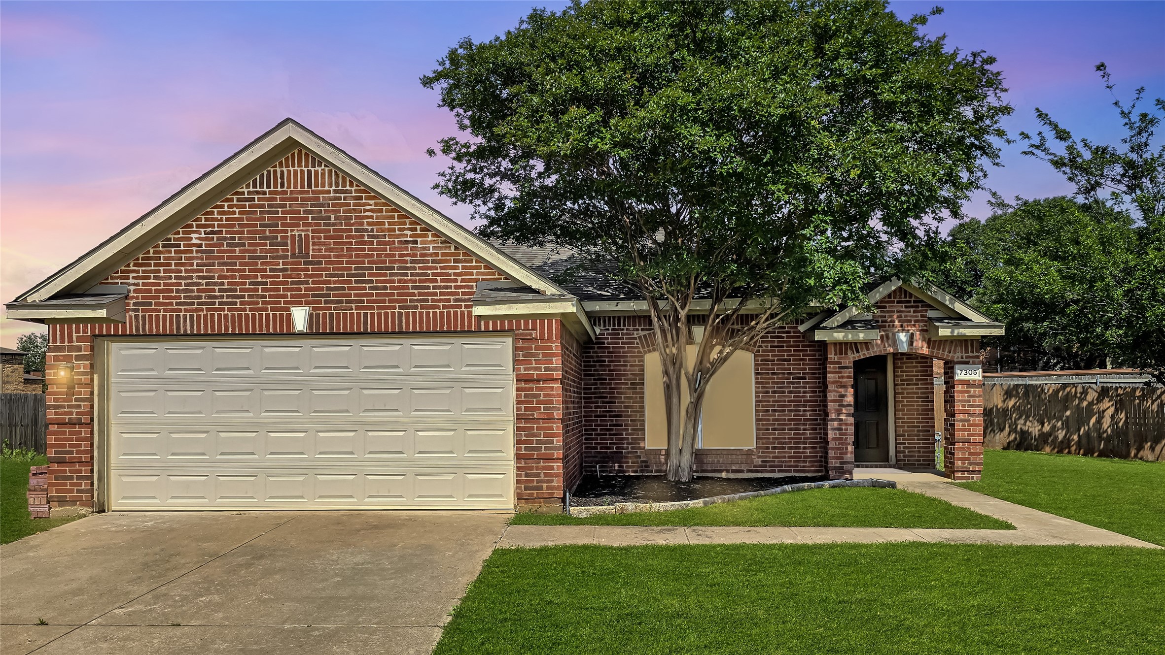 7305 Moon Ridge Court Fort Worth TX 76133