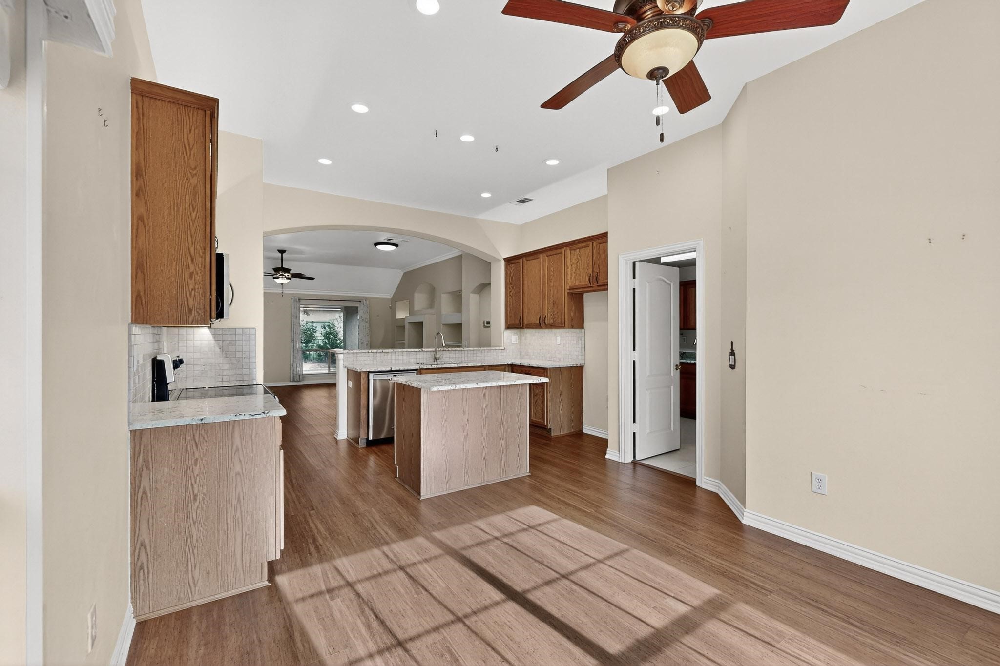9516 Grandview Drive Denton TX 76207