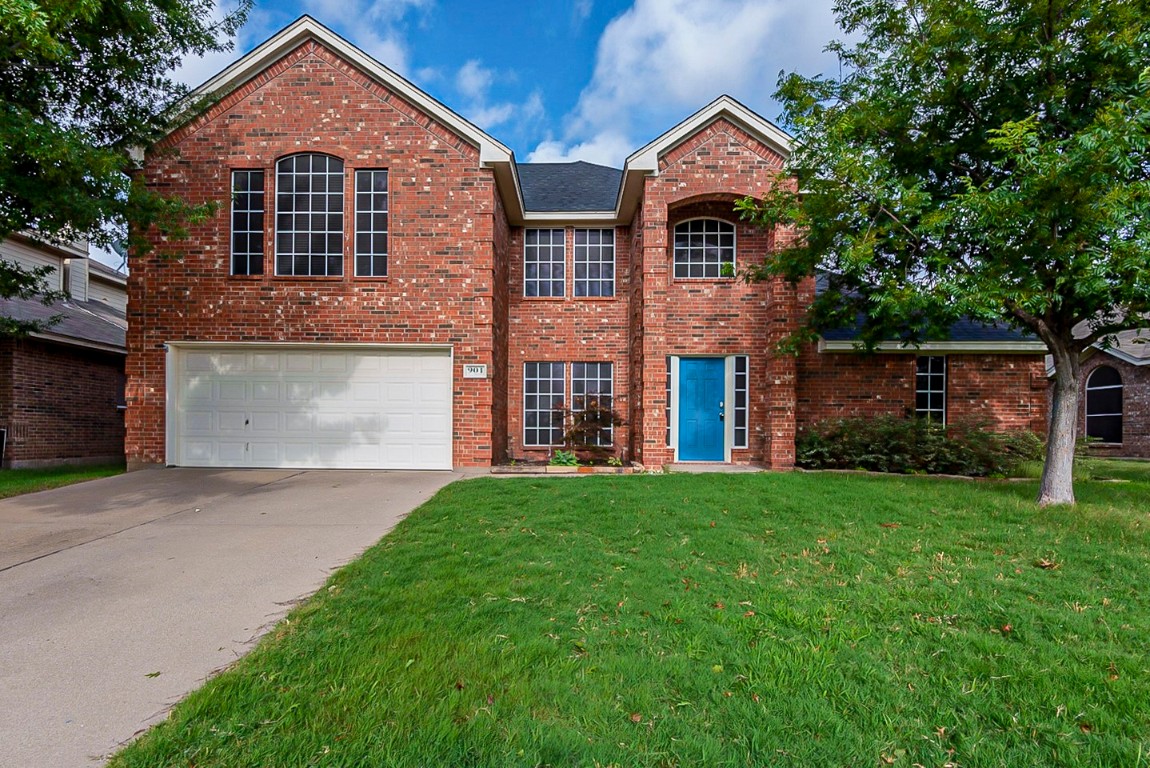 901 Chestnut Avenue Burleson TX 76028