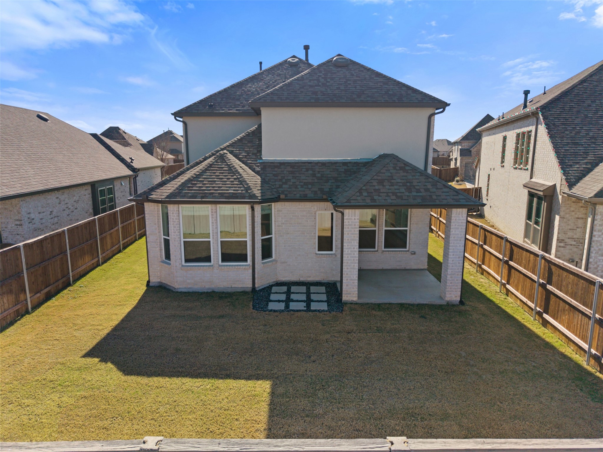 1825 Pelham Drive Aubrey TX 76227