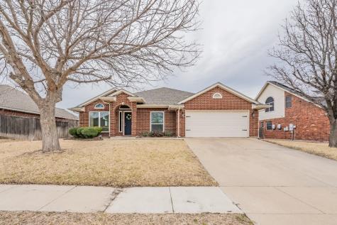 136 Parkview Drive Saginaw TX 76179