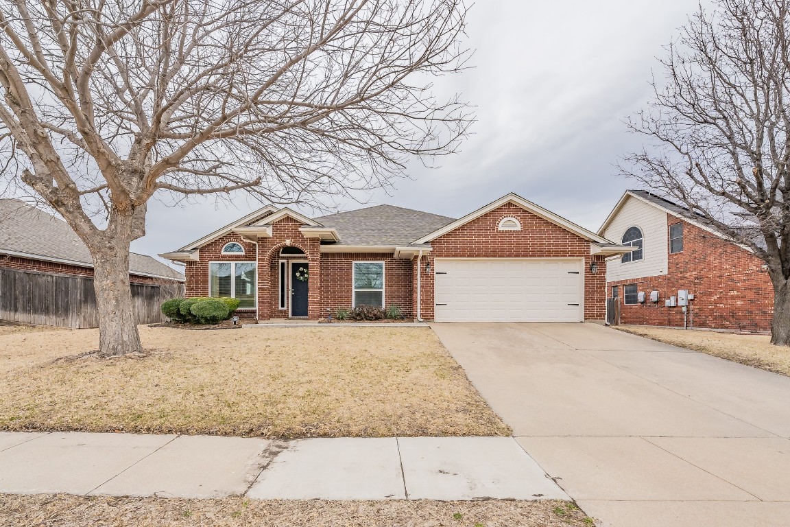 136 Parkview Drive Saginaw TX 76179
