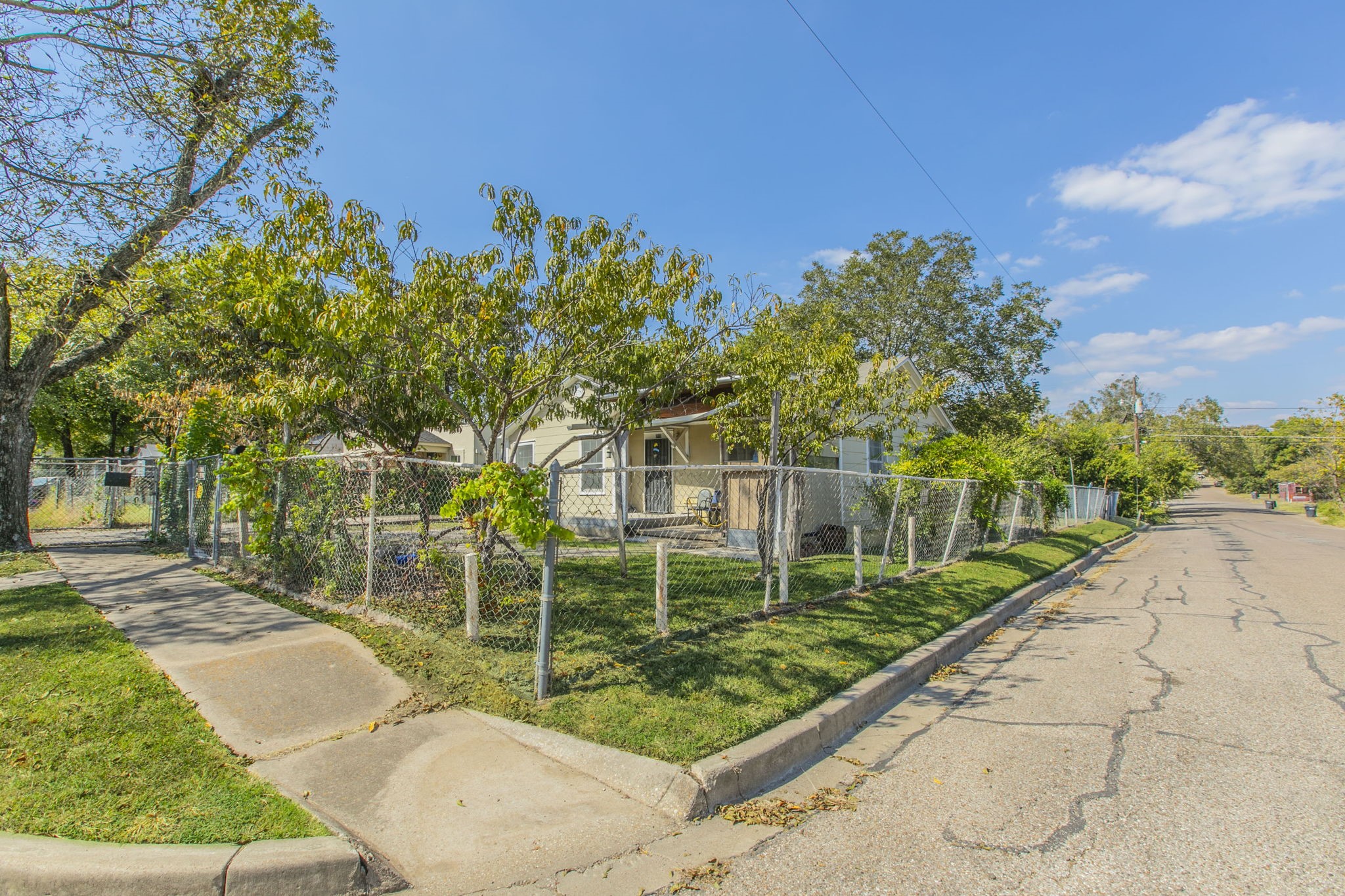 2101 Pine Avenue Waco TX 76708