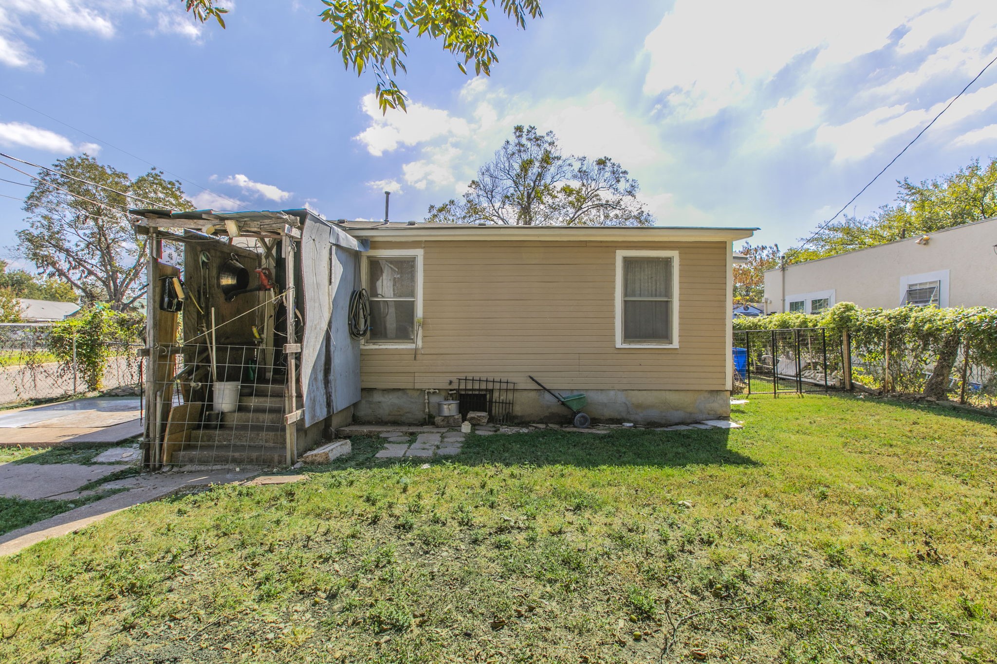 2101 Pine Avenue Waco TX 76708