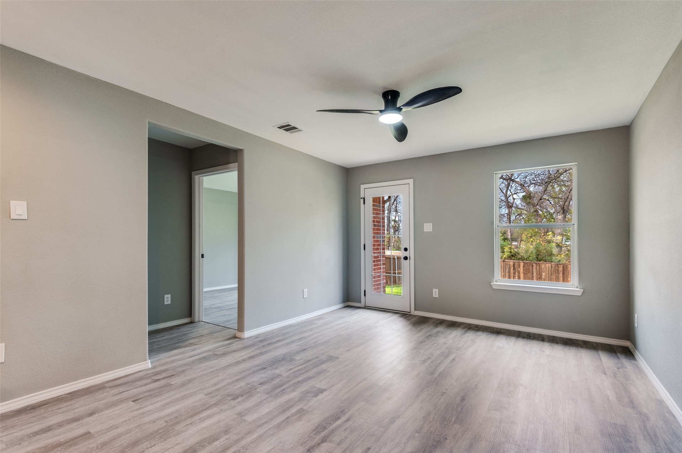 4519 Yancy Street Dallas TX 75216
