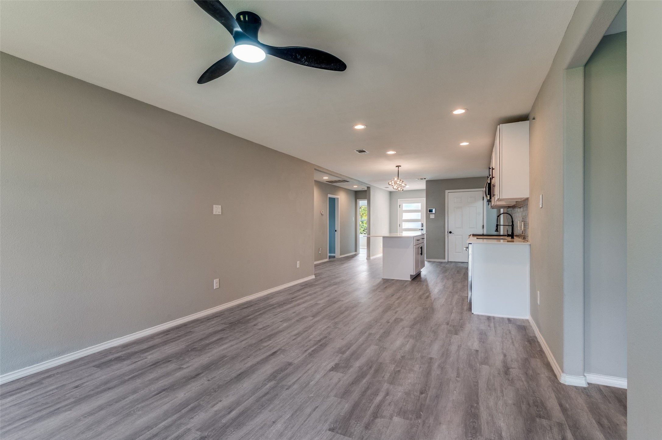 4519 Yancy Street Dallas TX 75216