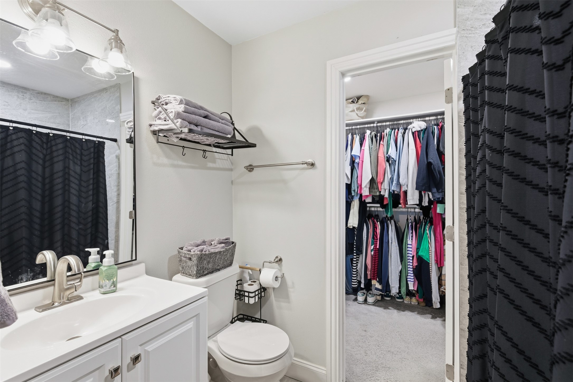 3212 San Marcus Avenue Dallas TX 75228