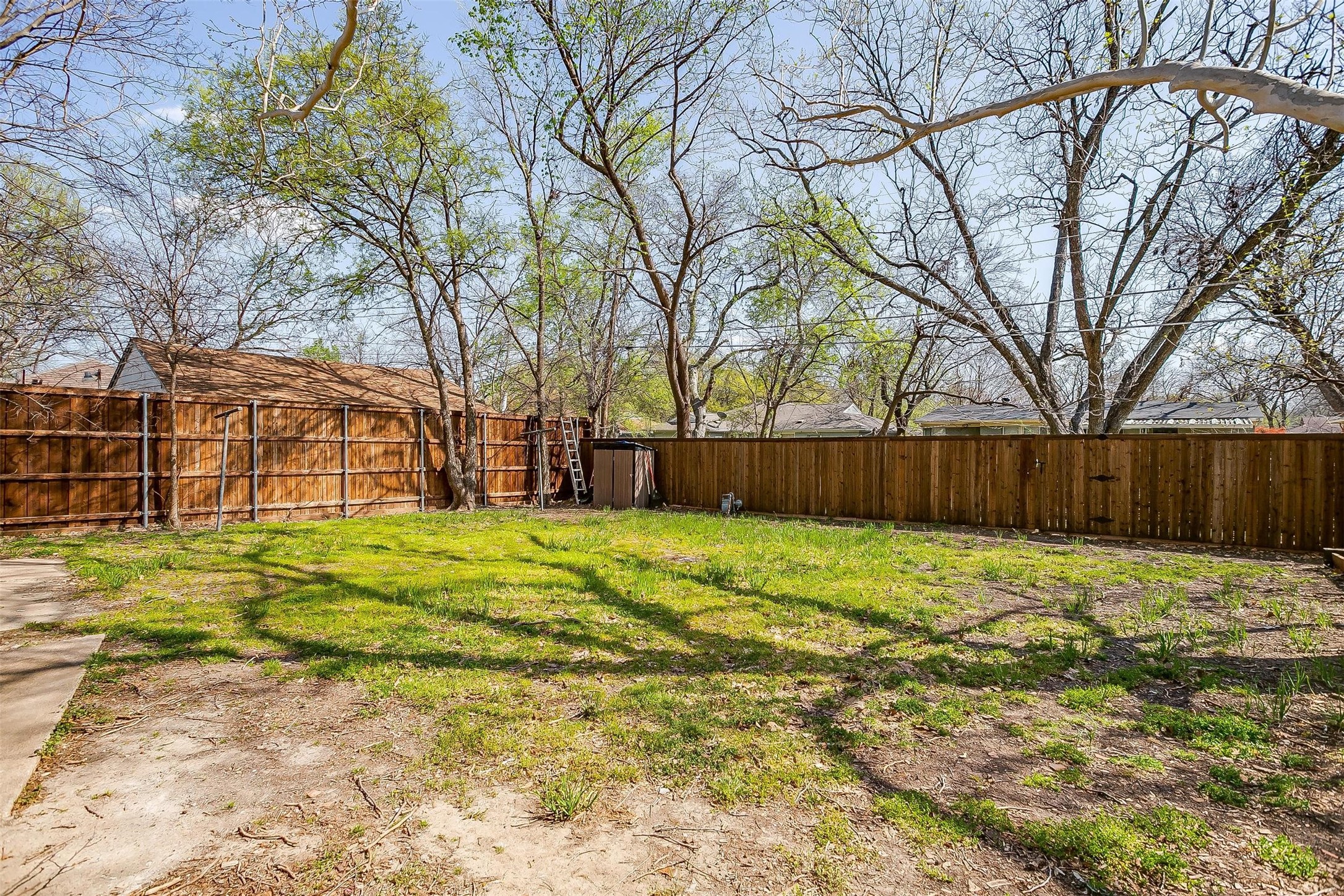 3212 San Marcus Avenue Dallas TX 75228