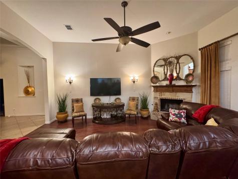 613 Buelwood Court Desoto TX 75115