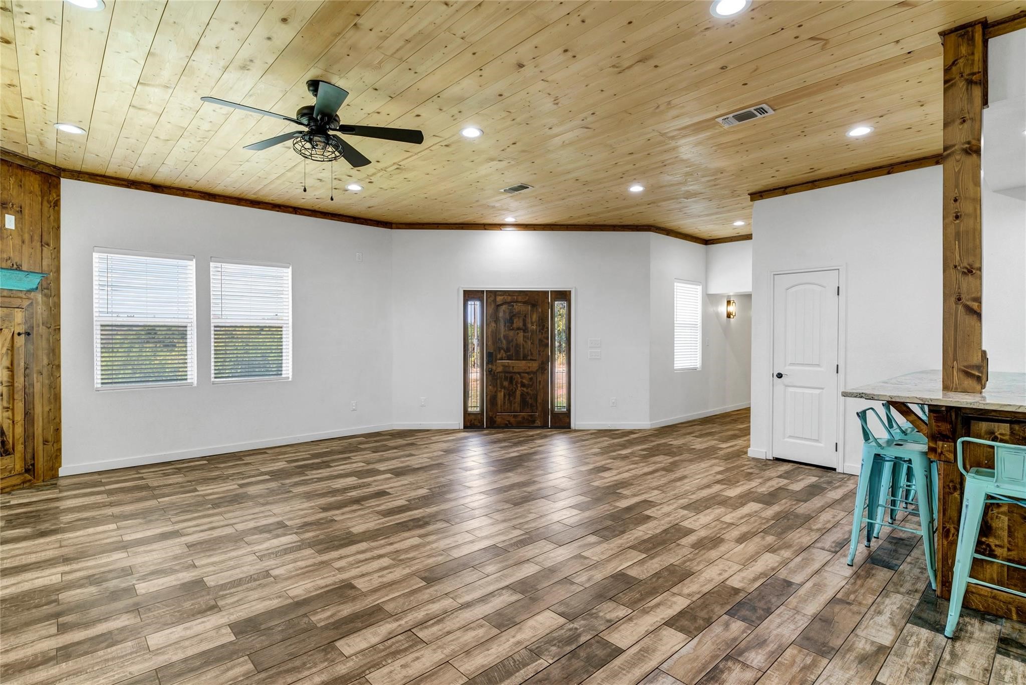 200 Peninsula Court Bluff Dale TX 76433