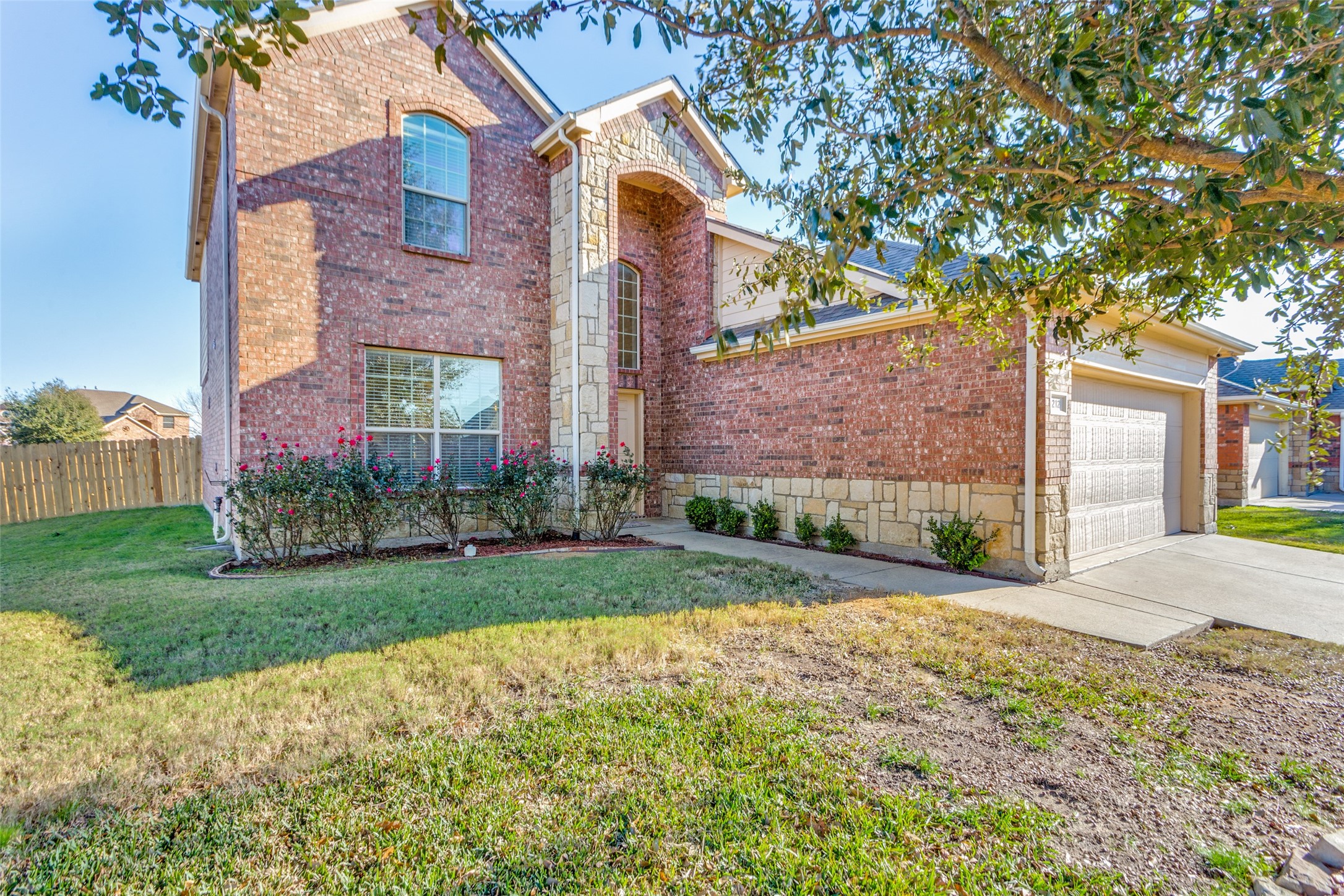 212 Clydesdale Street Waxahachie TX 75165