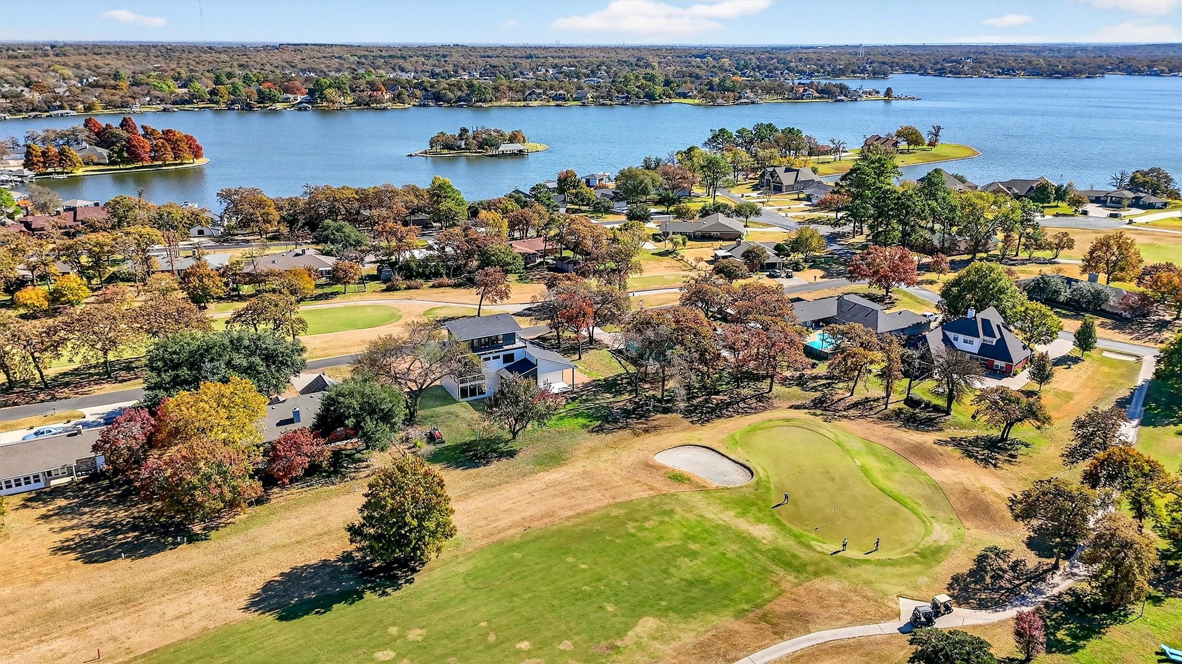 102 Huron Trail Lake Kiowa TX 76240