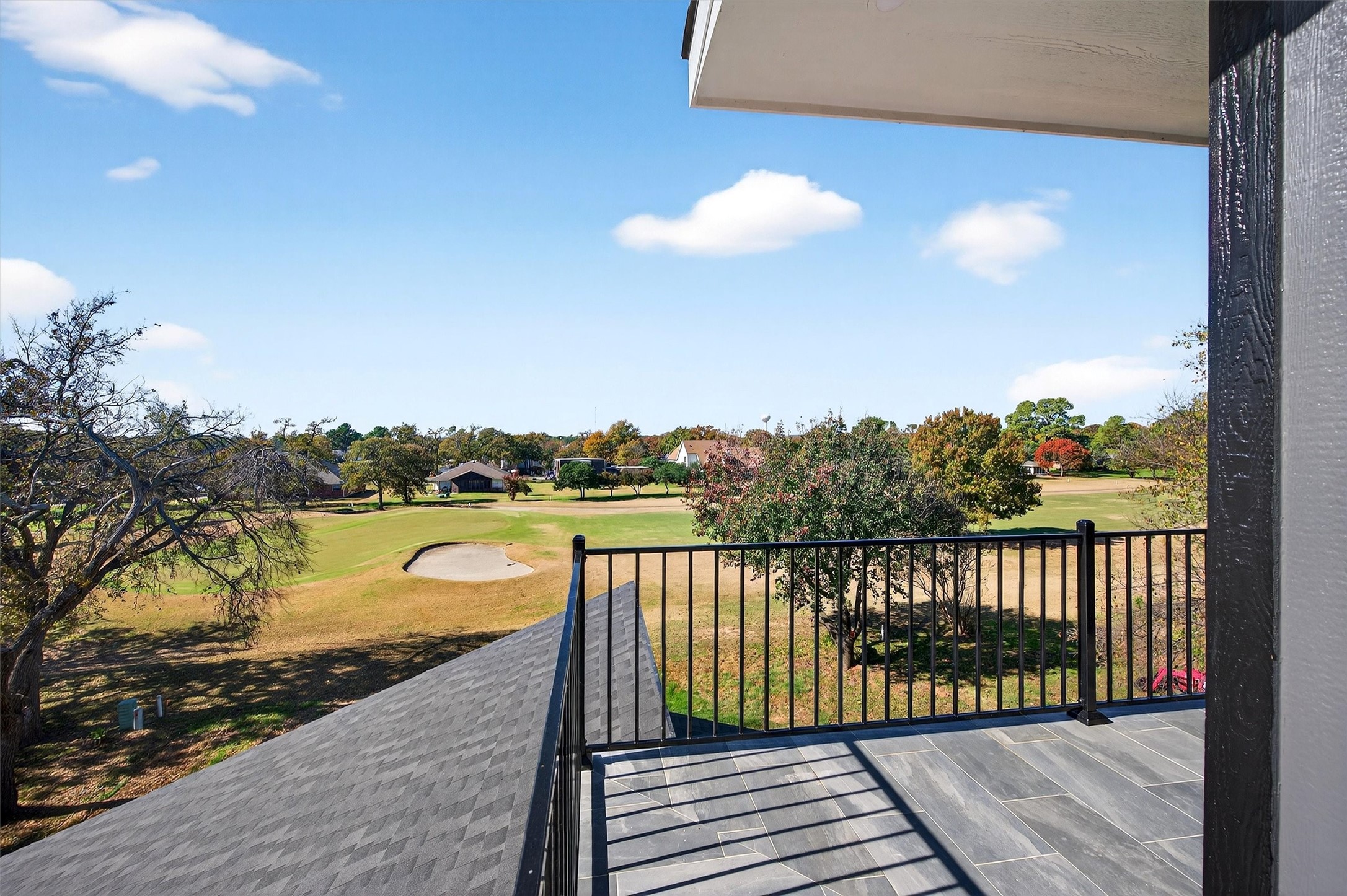 102 Huron Trail Lake Kiowa TX 76240