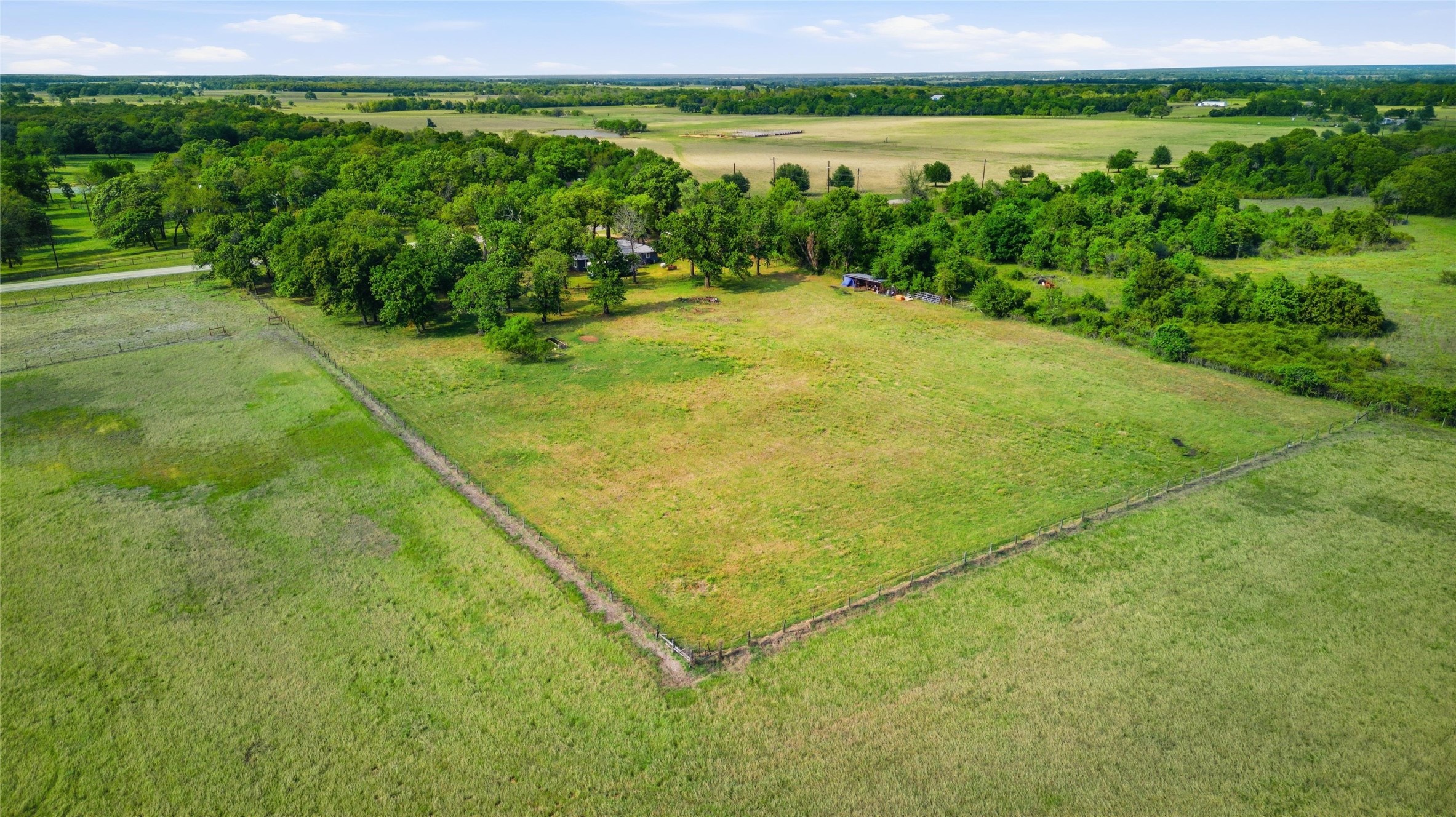 1512 Fm 413 Rosebud TX 76570