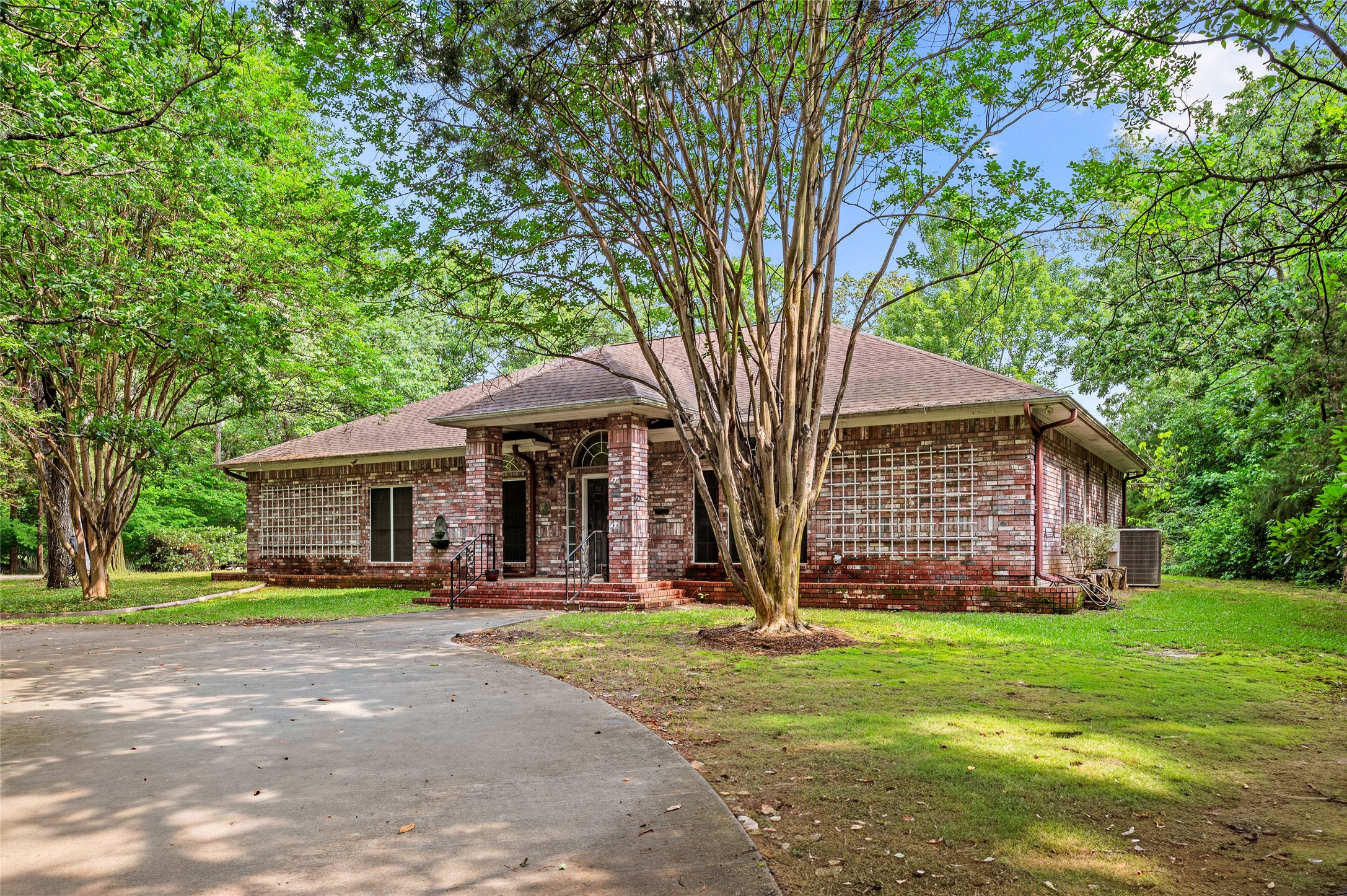 605 County Road 2310 Mineola TX 75773