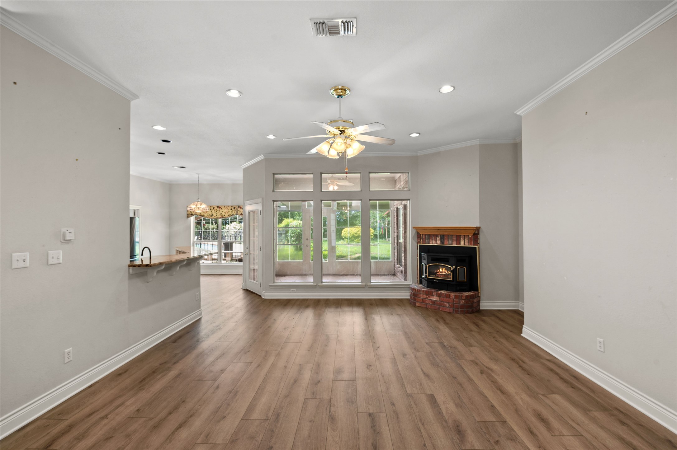 605 County Road 2310 Mineola TX 75773
