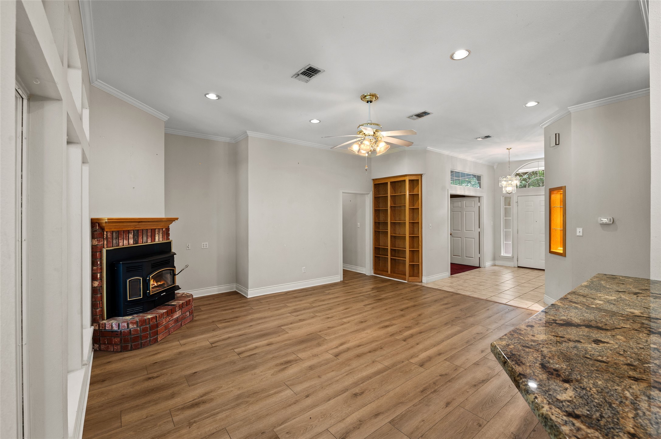 605 County Road 2310 Mineola TX 75773