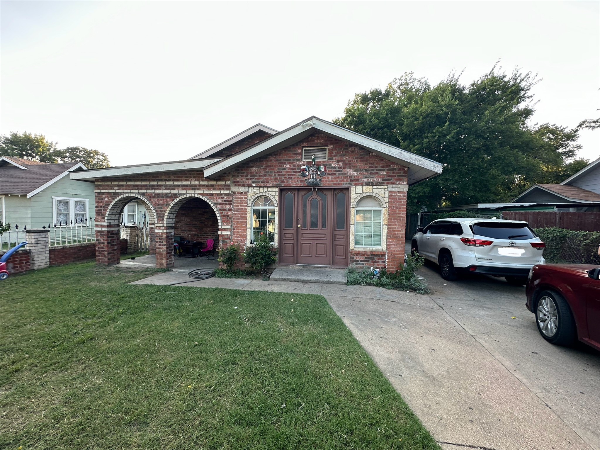 915 Blandin Street Fort Worth TX 76111