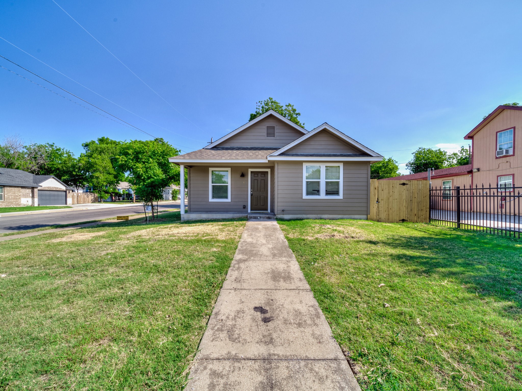 3401 Avenue L Fort Worth TX 76105