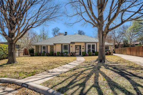 2001 Hazelwood Drive Grand Prairie TX 75050