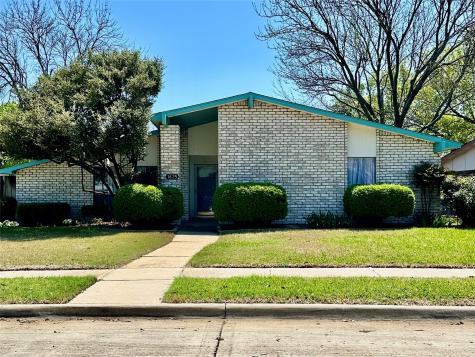1825 Lewis Trail Grand Prairie TX 75052