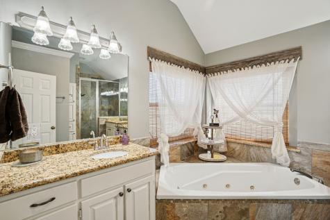 5028 County Road 309 Cleburne TX 76031