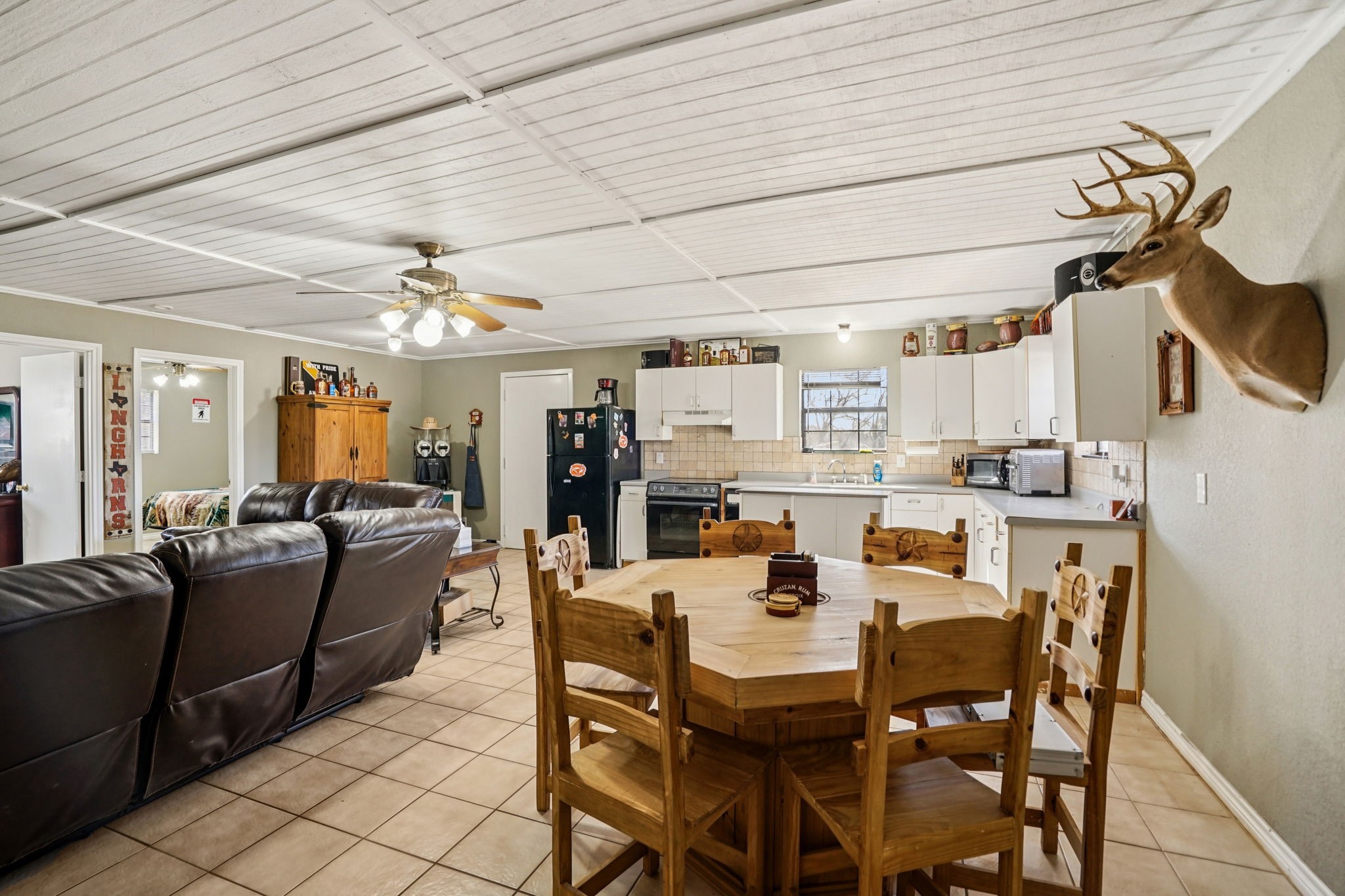 5028 County Road 309 Cleburne TX 76031
