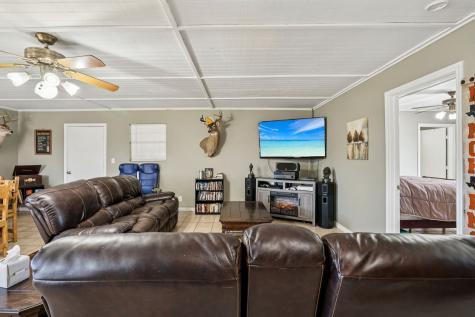 5028 County Road 309 Cleburne TX 76031
