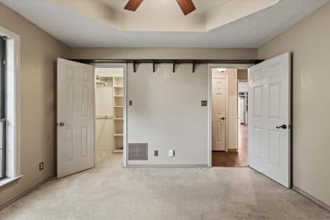 1514 Pickwick Lane Denton TX 76209