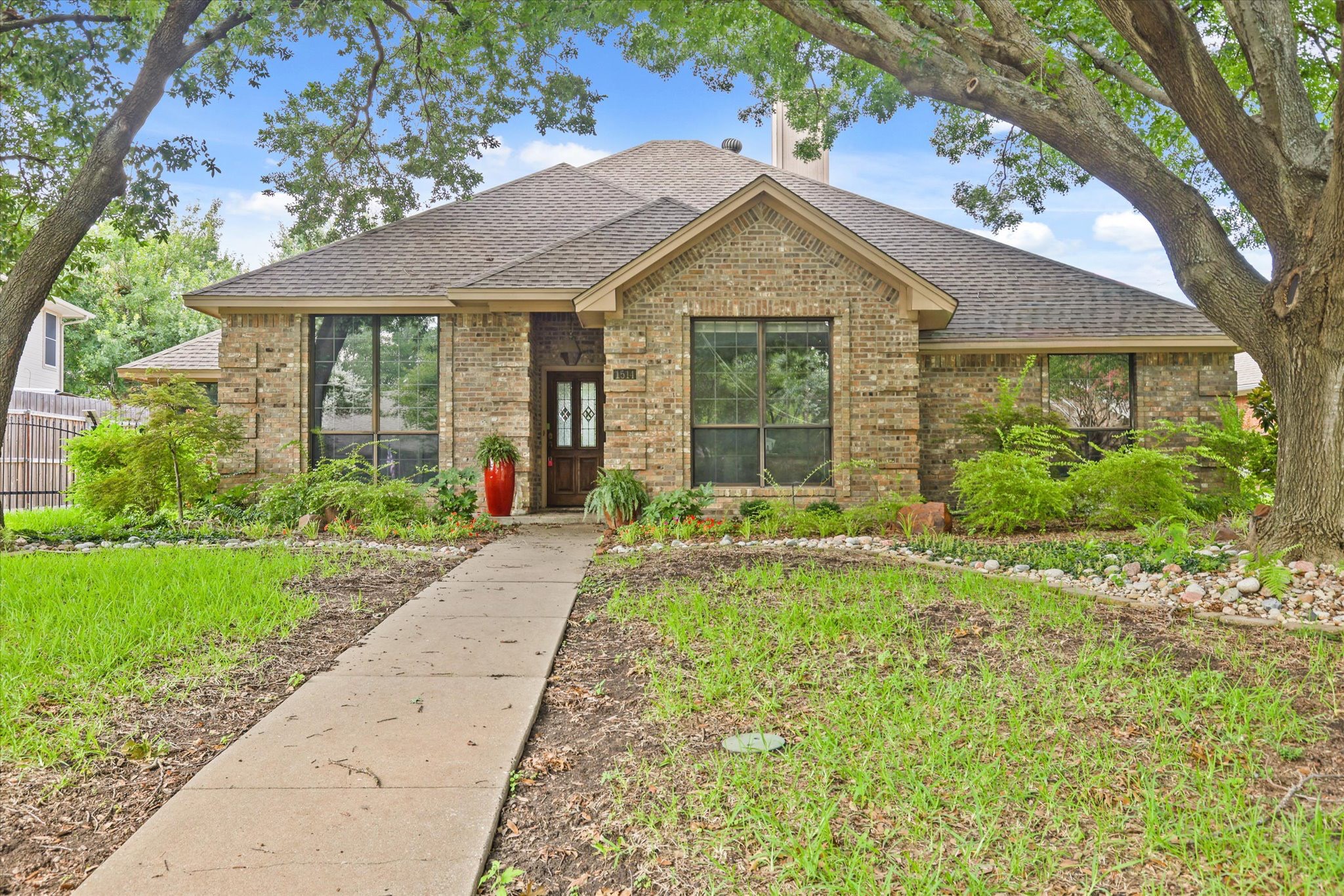 1514 Pickwick Lane Denton TX 76209