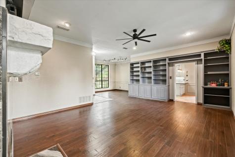 1514 Pickwick Lane Denton TX 76209