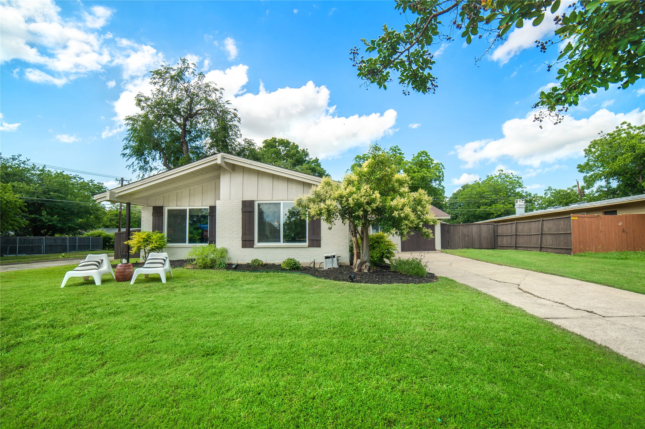 746 Greenhaven Drive Richardson TX 75080