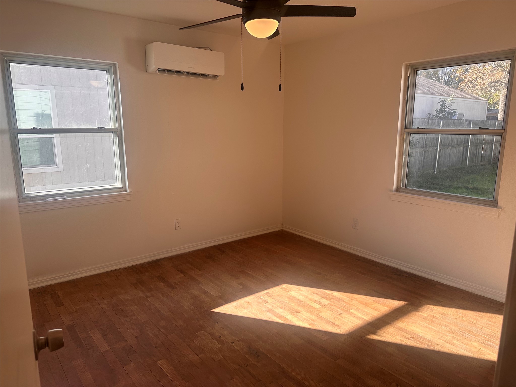 440 12th Street NE Paris TX 75460