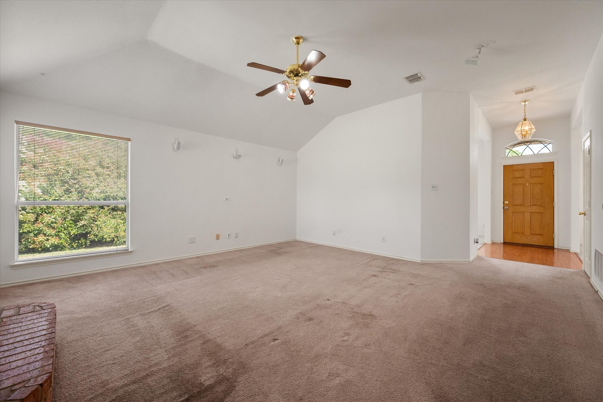 1 Boltes Court Mansfield TX 76063