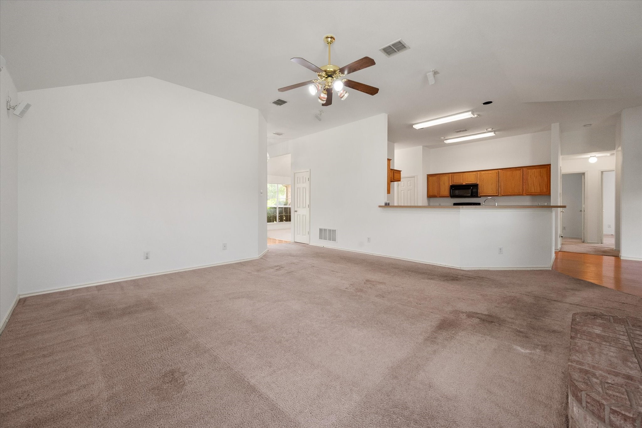 1 Boltes Court Mansfield TX 76063