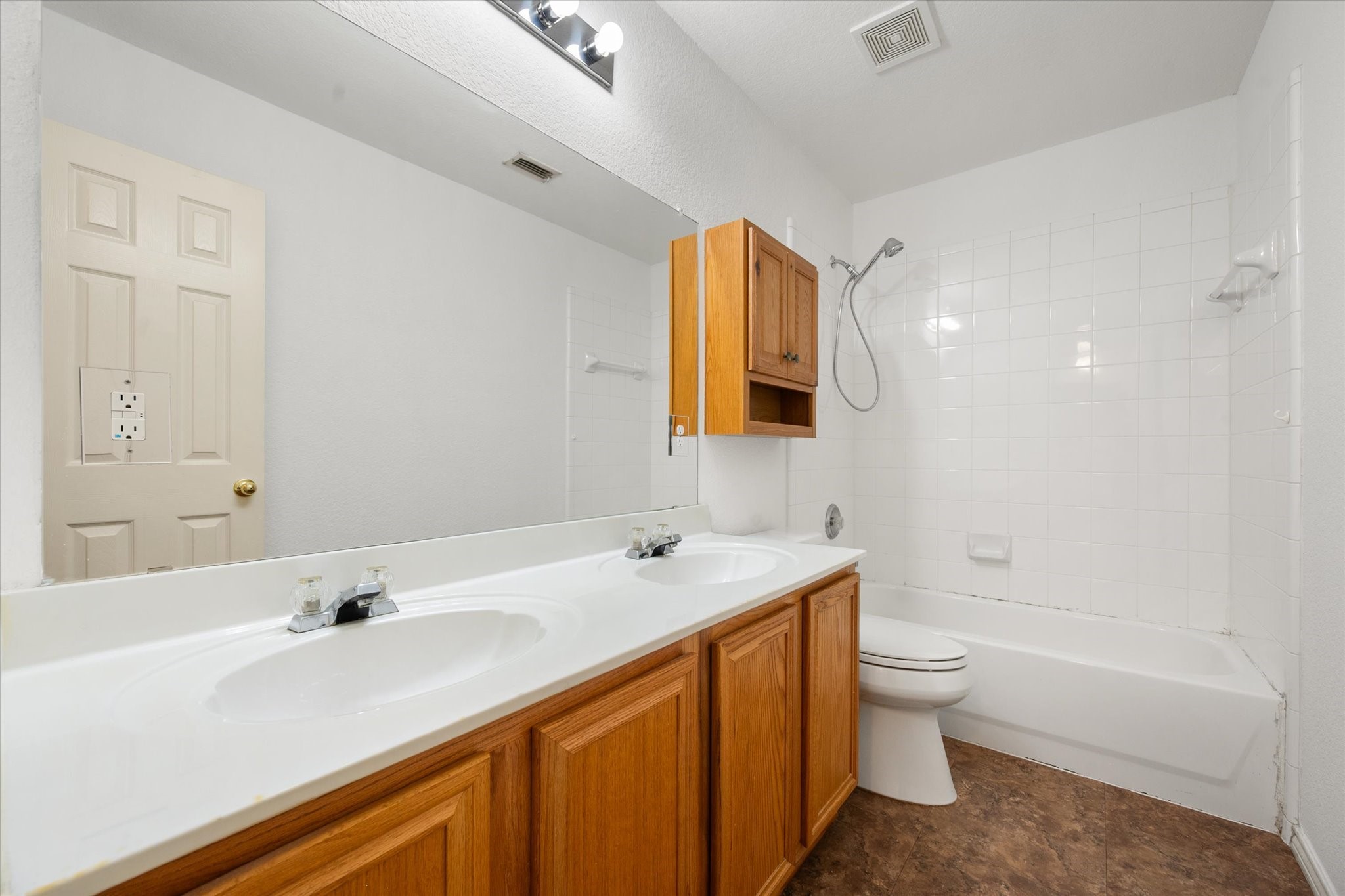 1 Boltes Court Mansfield TX 76063