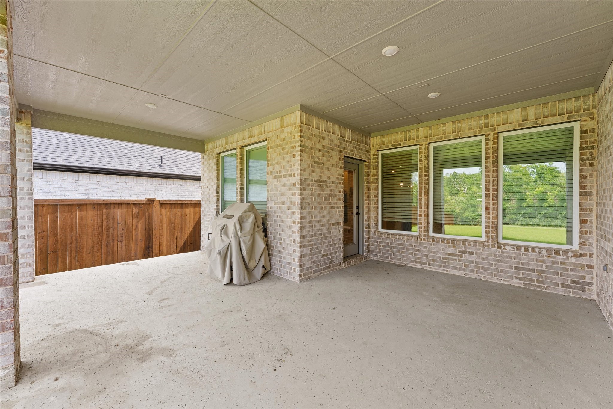 200 Lakeview Drive Oak Point TX 75068