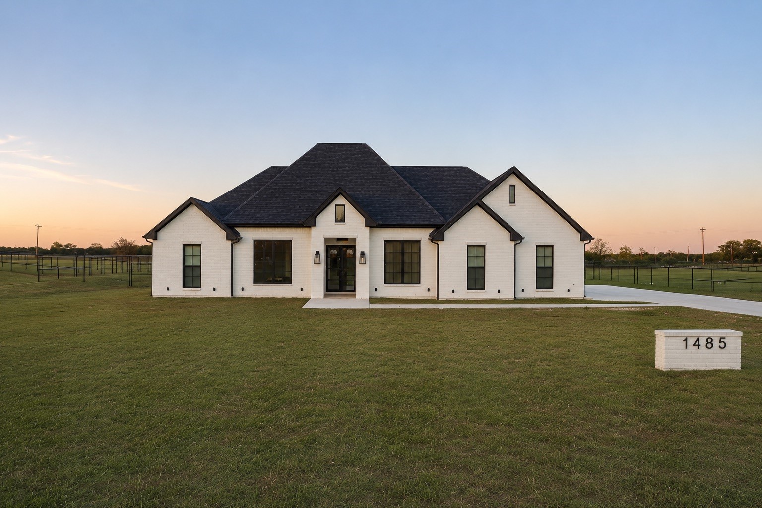 1485 Dixie Estates Way Whitesboro TX 76273