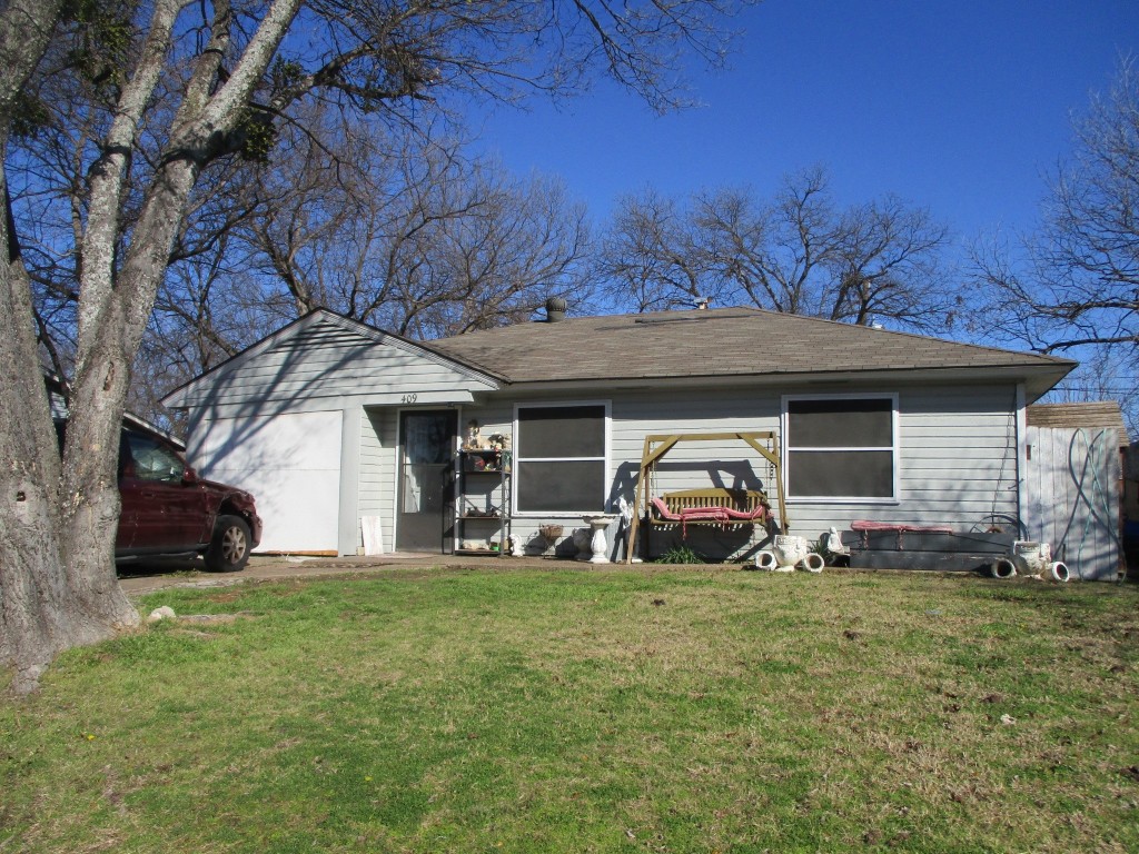 409 Arrowhead Trace Grand Prairie TX 75051