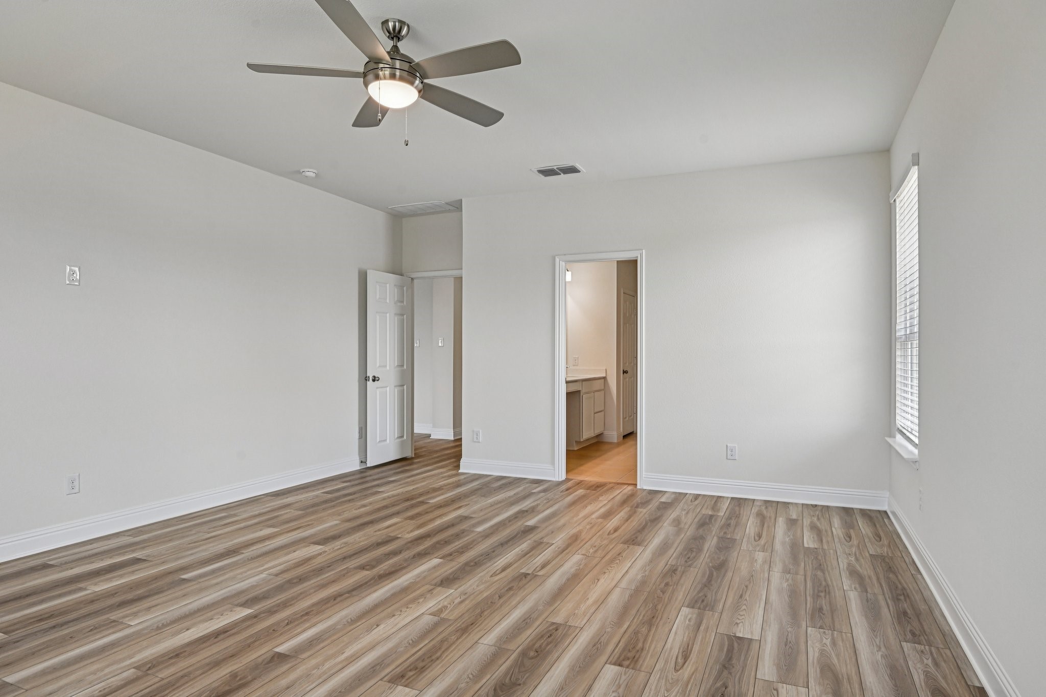 605 Tracy Court Justin TX 76247