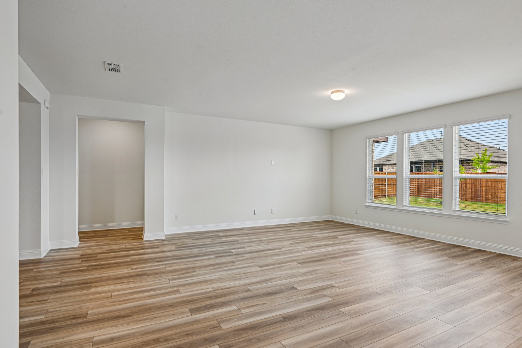 605 Tracy Court Justin TX 76247