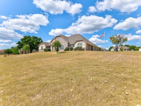 4402 Twin Oak Court Granbury TX 76049