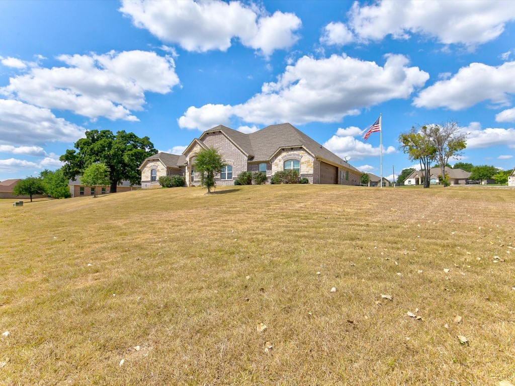 4402 Twin Oak Court Granbury TX 76049